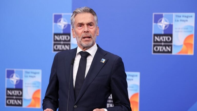 27/08, 18:01:47, 2.png