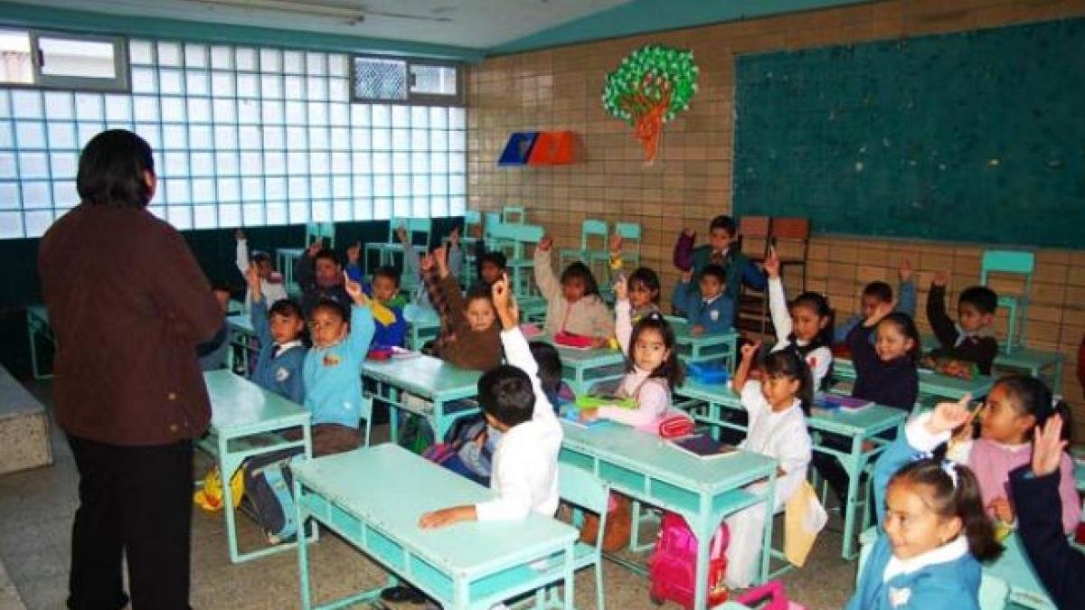 UNESCO advierte sobre la deficiencia global de educadores