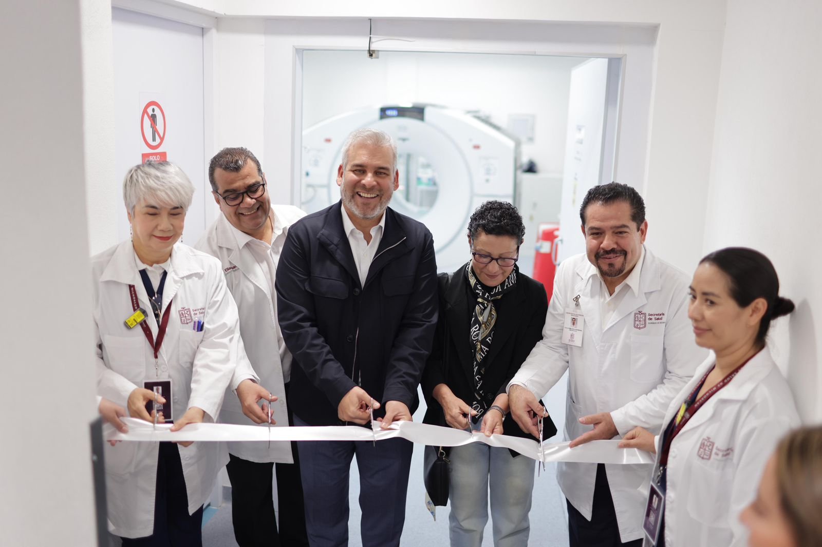 Michoacán integra tecnología avanzada para el tratamiento del cáncer