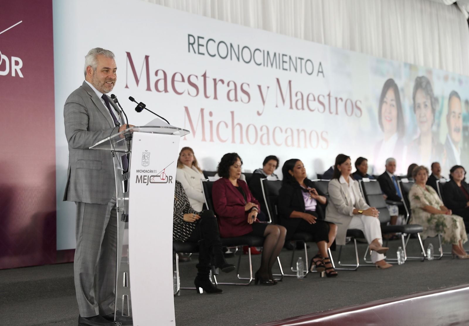 ¡Michoacán se rebela contra el caos gremial! Alfredo Ramírez Bedolla impone disciplina y recupera el mando en la educación.