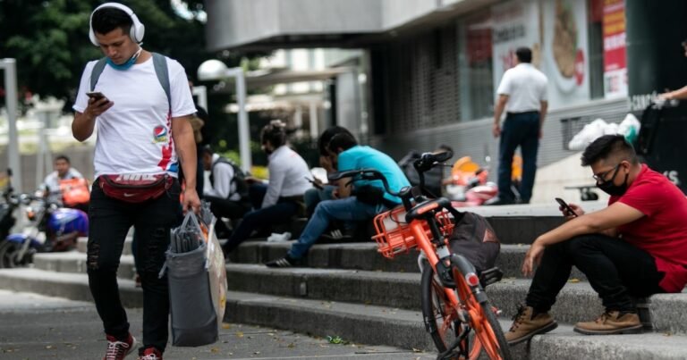 05/11, 12:42:27, 1.png