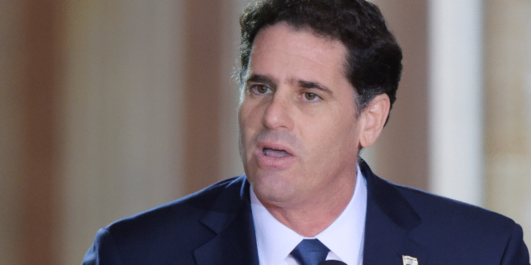 11/11, 15:01:15, 1.png