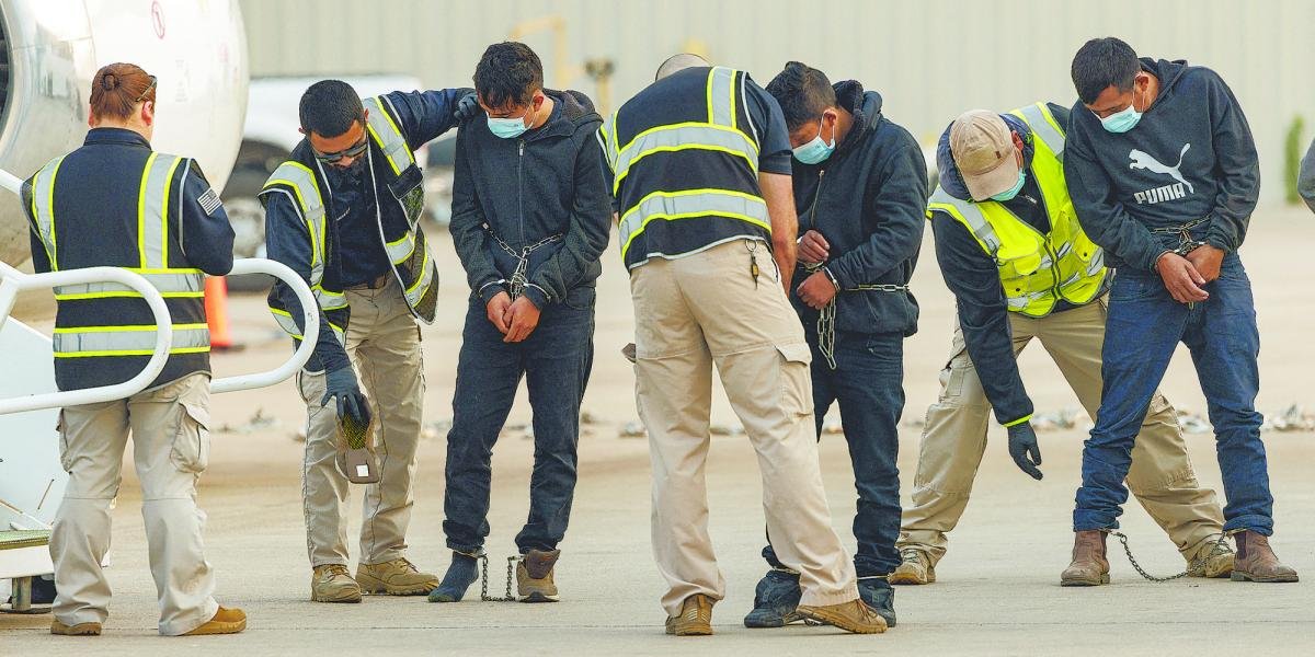 Trump y El Salvador: Deportaciones que Llevan al Infierno, Según HRW