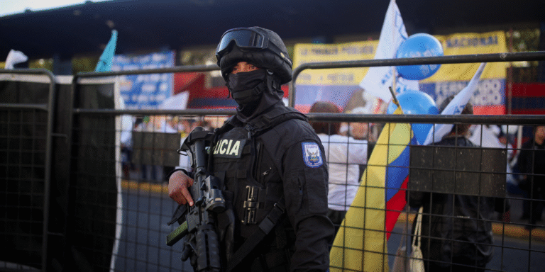 14/11, 09:32:00, 1.png