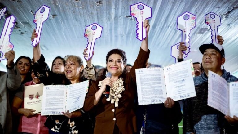 20/11, 10:30:45, 1.png