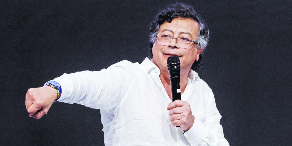 Gustavo Petro y el striptease financiero: 50 dólares de polémica