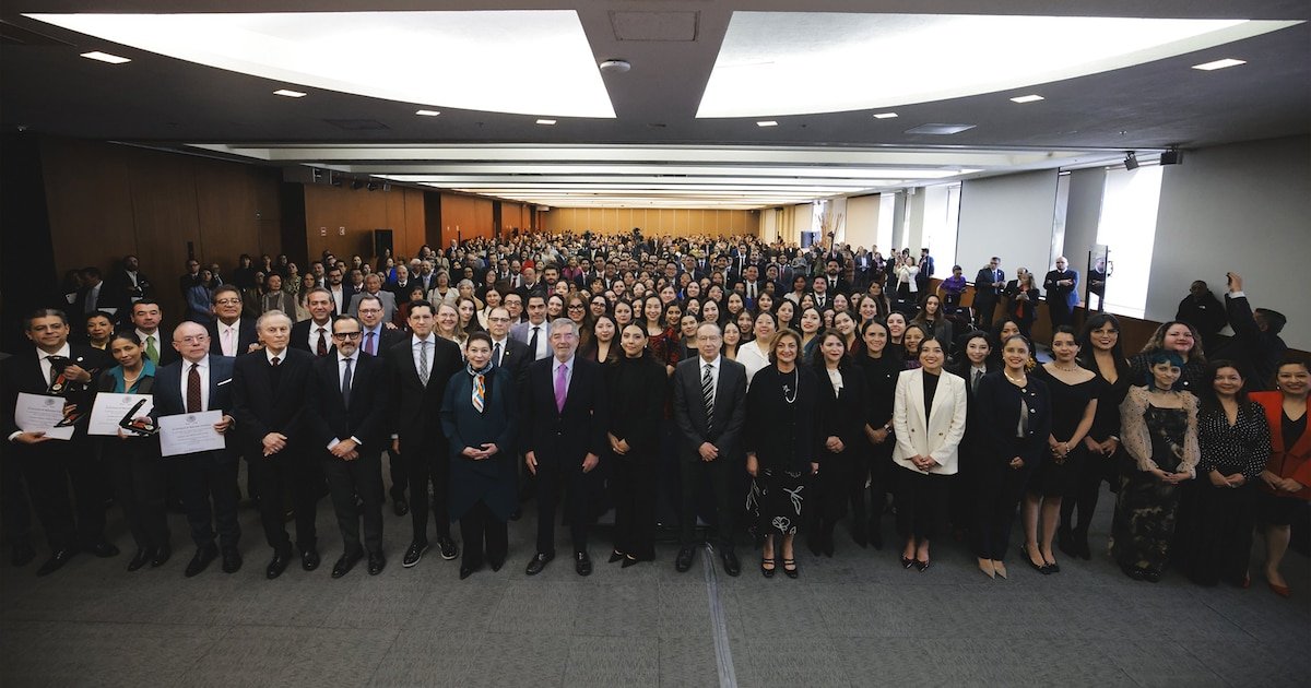 Juan Ramón de la Fuente Reafirma el Asilo como Pilar Innegociable