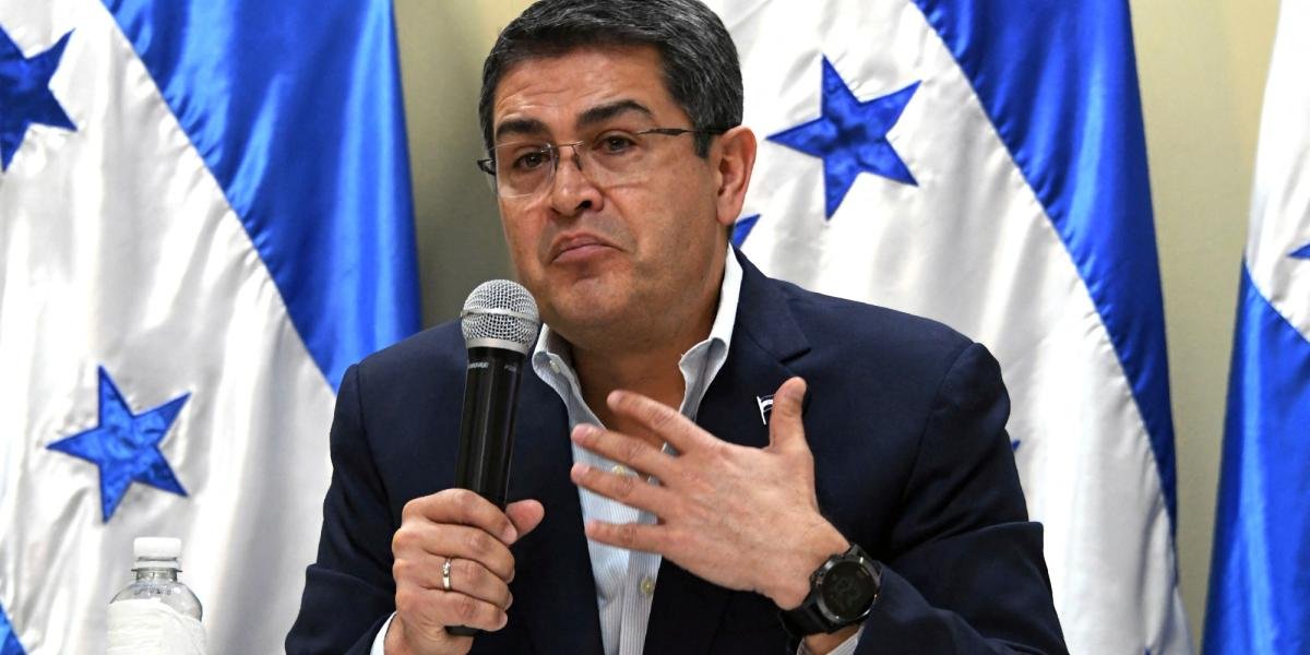 Trump Saca a Hernández de la Cárcel: ¿Indulto o Jugada Política?