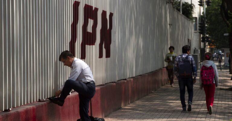 02/12, 18:42:23, 2.png