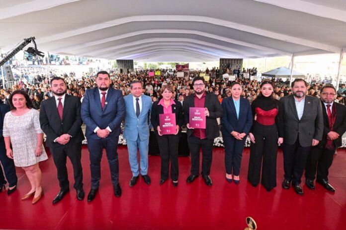 08/12, 11:52:15, 3.png