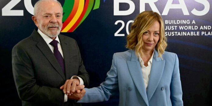 18/12, 12:51:50, 1.png