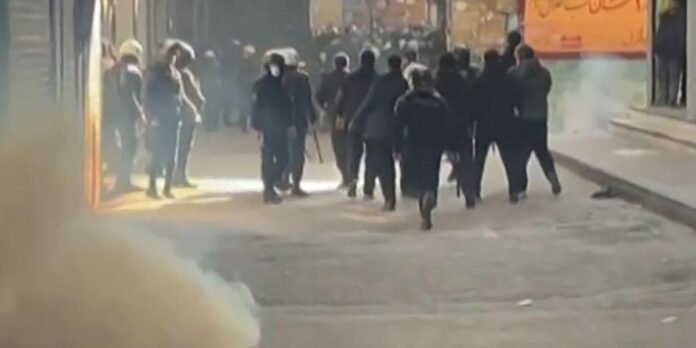 08/01, 16:35:41, 4.png