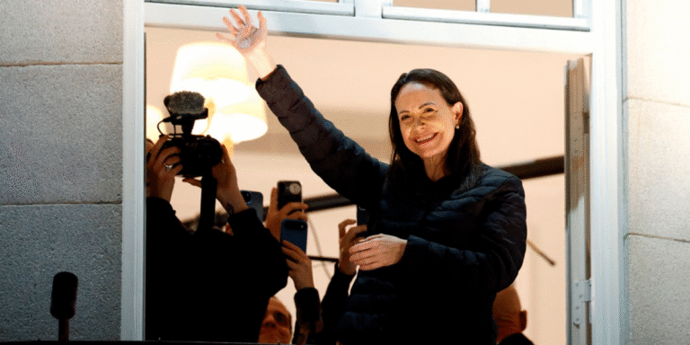 12/01, 18:17:24, 9.png