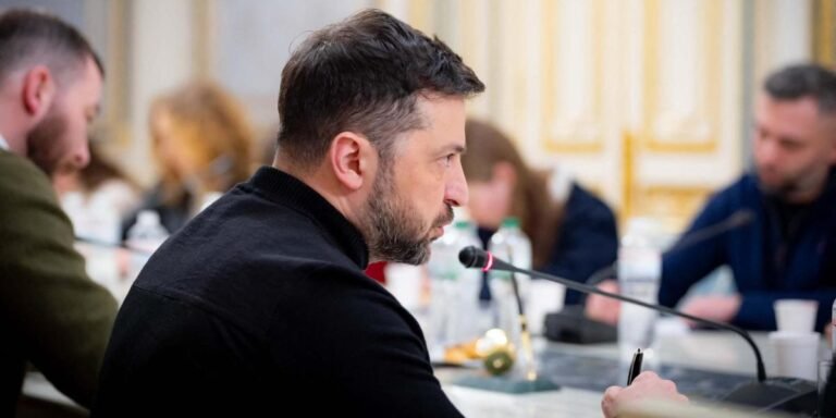 19/02, 09:32:35, 4.png