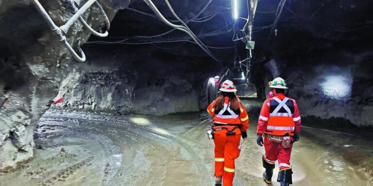 12/03, 18:02:10, 14.png