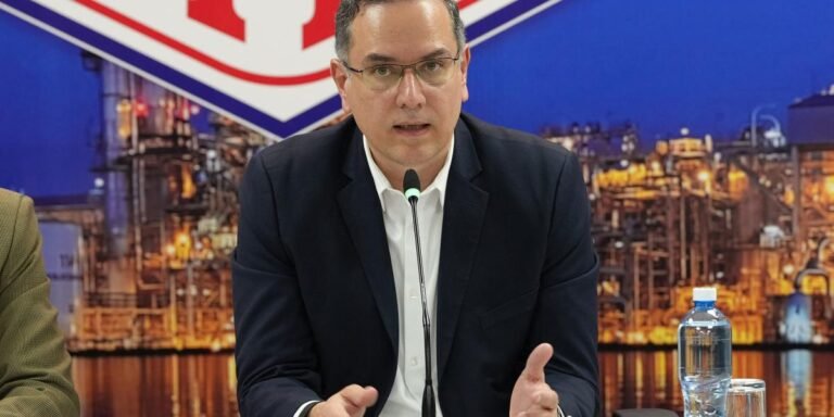 19/03, 10:27:36, 8.png