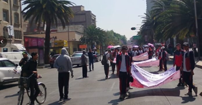 27/03, 18:26:48, 7.png 27/03, 18:26:48, 7.png