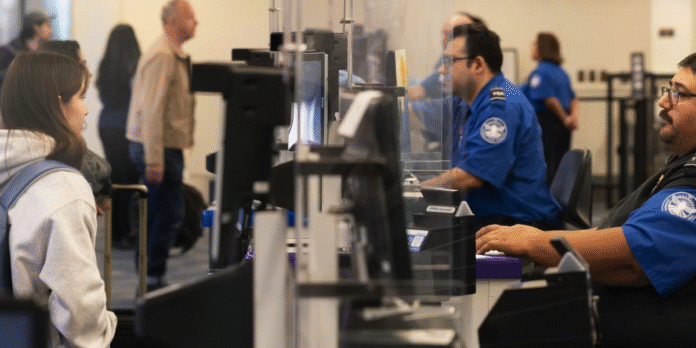 08/04, 12:01:21, 1.png